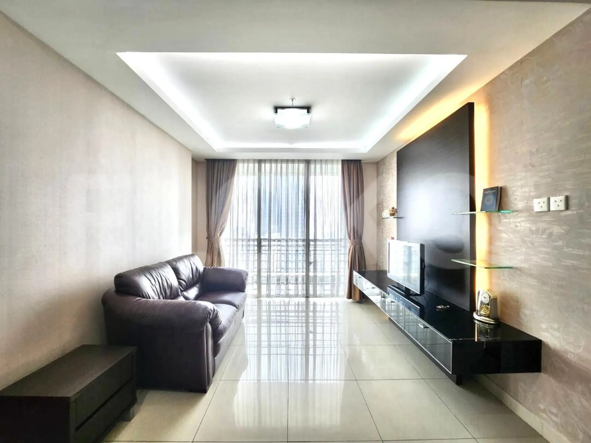 Interior 1